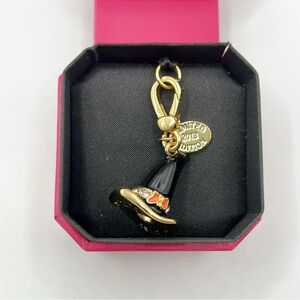 Juicy Couture witch hat charm